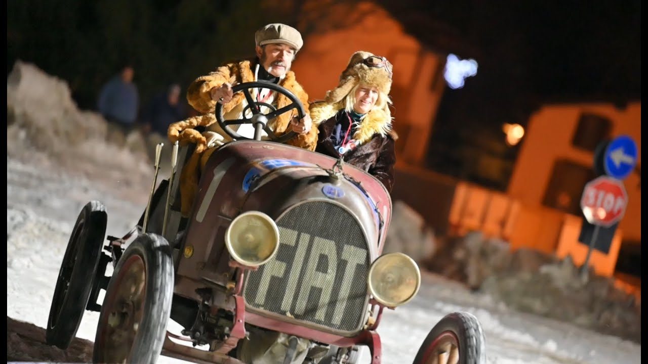 Copertina del video: vettura Fiat d’epoca nella neve, The Snow 2025